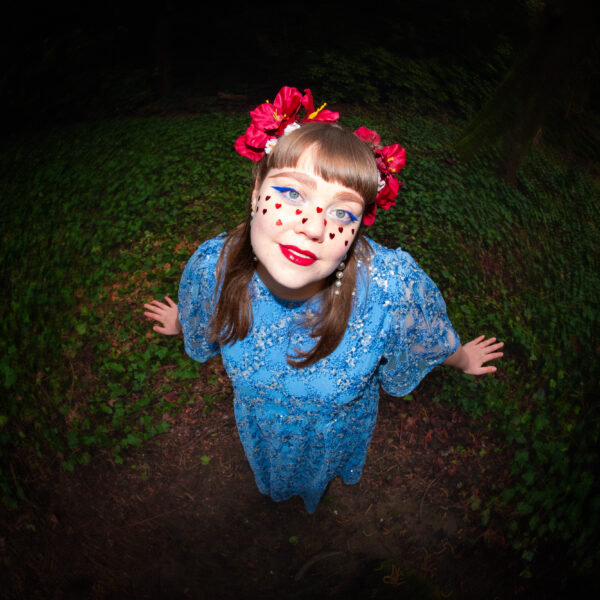 Miss Starling dropt debuutsingle ‘Wildflowers’